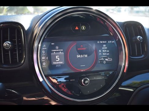 Used 2022 MINI Cooper Countryman image 10