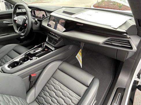 New 2026 Audi RS e-tron GT performance AWD/4WD image 65