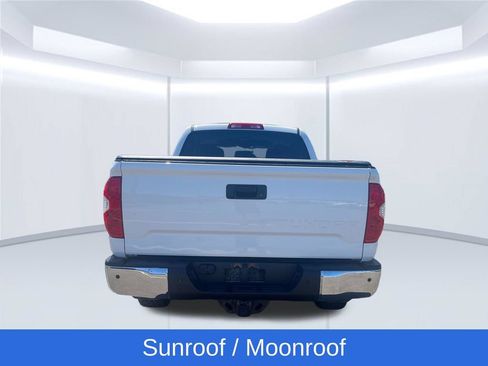 Used 2017 Toyota Tundra SR5 AWD/4WD image 5