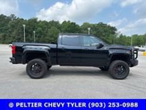 Used 2015 GMC Sierra 1500 SLT w/ SLT Preferred Package AWD/4WD image 16