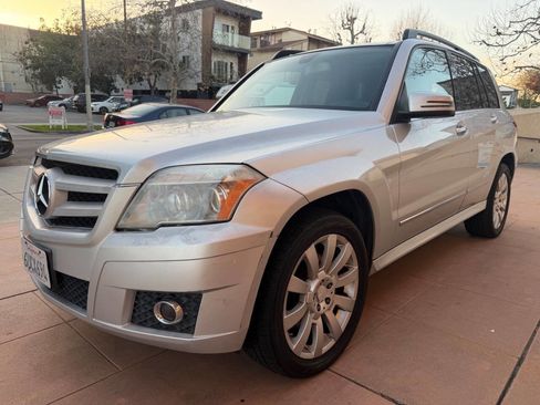 Used 2012 Mercedes-Benz GLK 350 GLK 350 4dr SUV w/ Premium 1 Pkg image 2