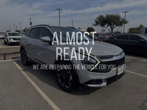 Used 2023 Kia Sportage SX image 5