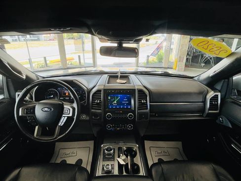 Used 2020 Ford Expedition XLT w/ Equipment Group 202A AWD/4WD image 47