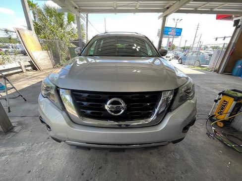 Used 2017 Nissan Pathfinder SV w/ Cargo Package FWD image 1
