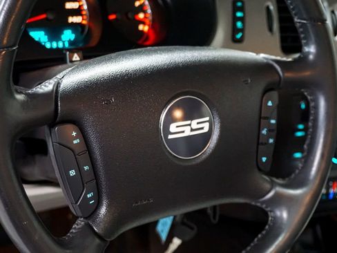 Used 2006 Chevrolet Monte Carlo SS w/ Convenience Package FWD image 56