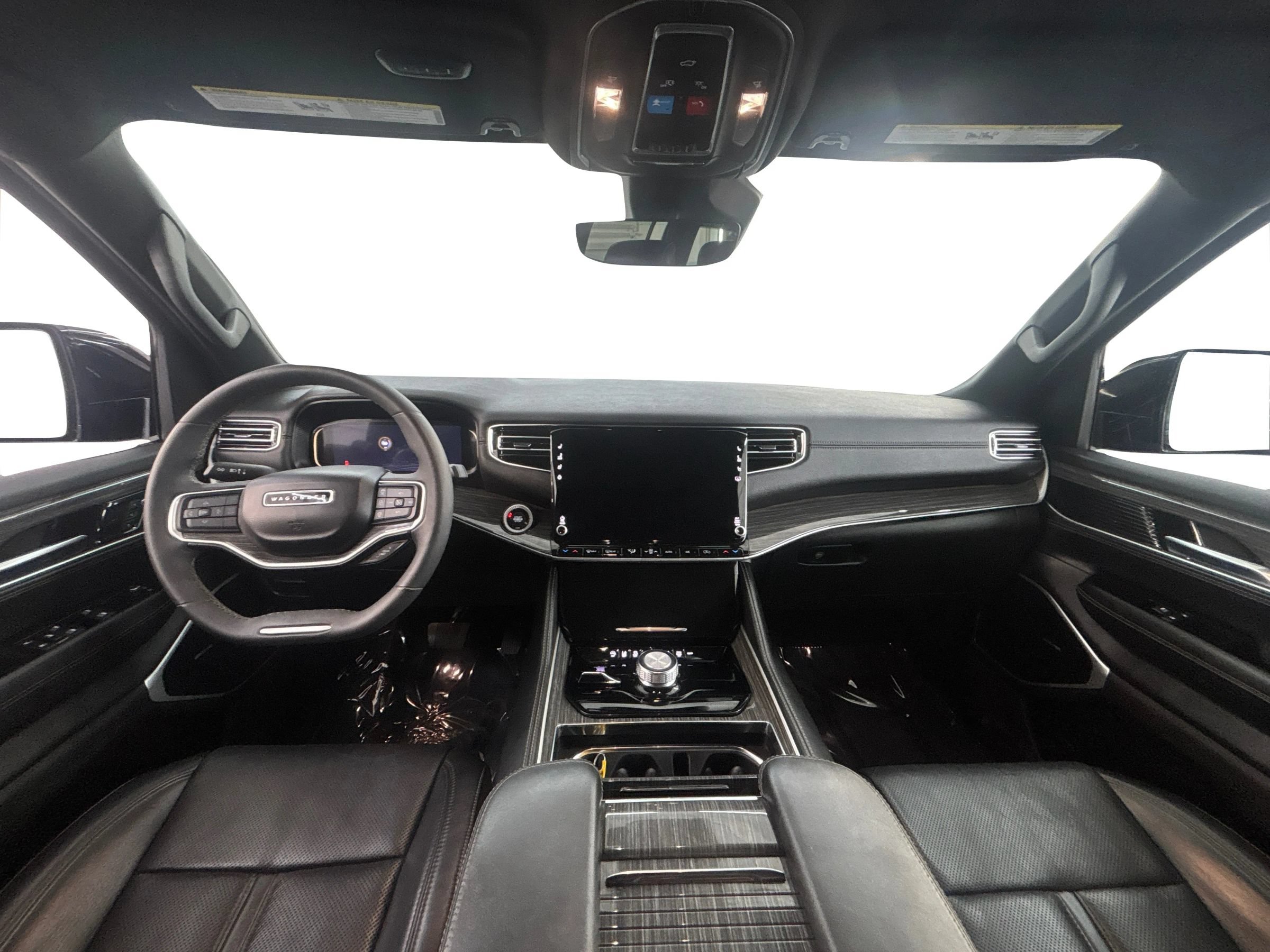 Used 2022 Jeep Wagoneer Series II AWD/4WD image 17