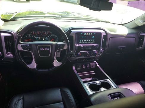 Used 2018 GMC Sierra 1500 SLT AWD/4WD image 10