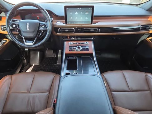 Used 2022 Lincoln Aviator Reserve image 14