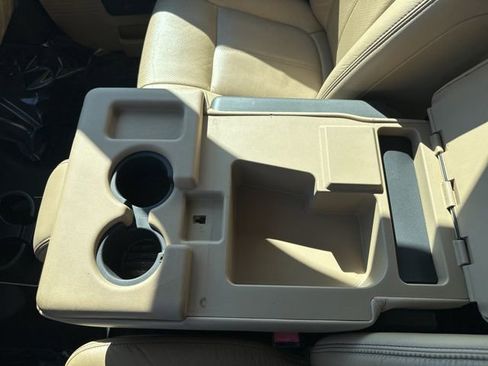 Used 2012 Ford F250 Lariat w/ Chrome Pkg image 36