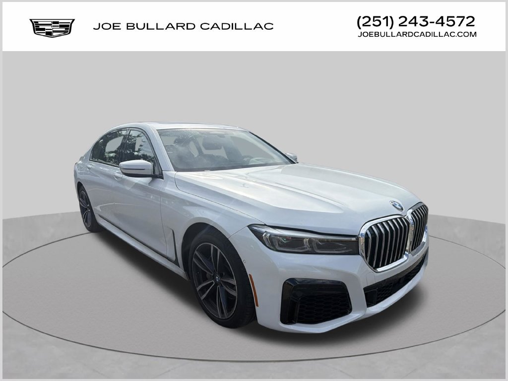 Used 2022 BMW 740i xDrive w/ M Sport Package AWD/4WD image 1