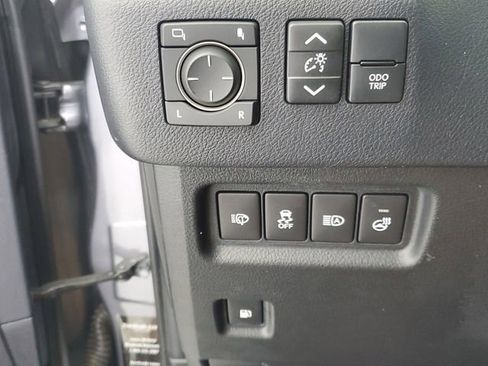 Used 2023 Lexus GX 460 Premium w/ Premium Package AWD/4WD image 31