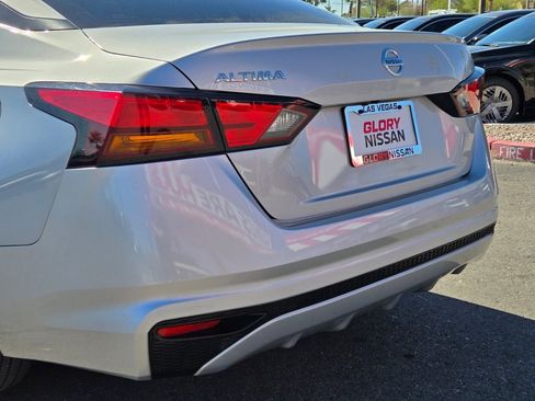 Used 2022 Nissan Altima 2.5 S image 9