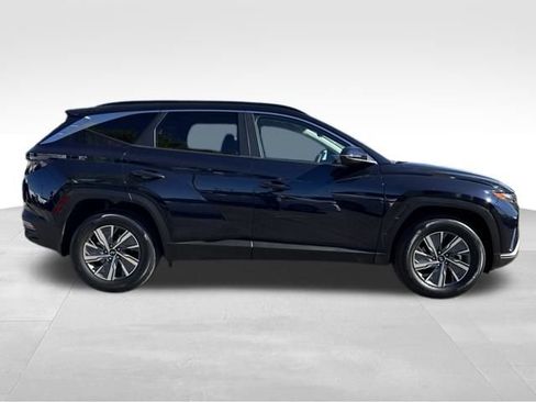 Used 2023 Hyundai Tucson Blue image 6