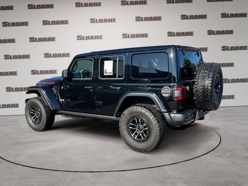 Used 2026 Jeep Wrangler Unlimited Rubicon AWD/4WD image 3