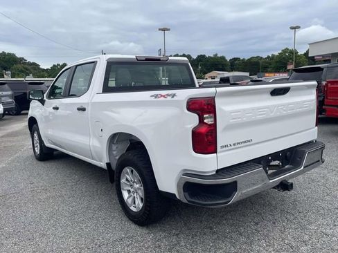 Used 2023 Chevrolet Silverado 1500 W/T w/ Trailering Package AWD/4WD image 6