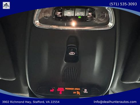 Used 2019 Volvo S60 T6 R-Design AWD/4WD image 28