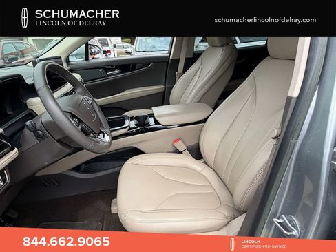 Certified 2022 Lincoln Nautilus FWD image 11