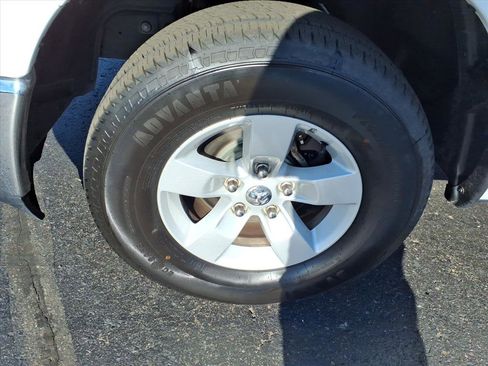 Used 2024 RAM 1500 Classic SLT image 21