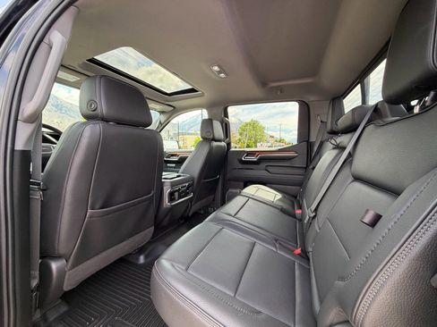 Used 2023 GMC Sierra 1500 Denali w/ Denali Reserve Package AWD/4WD image 14