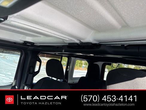 Used 2021 Jeep Wrangler Unlimited Sport image 25