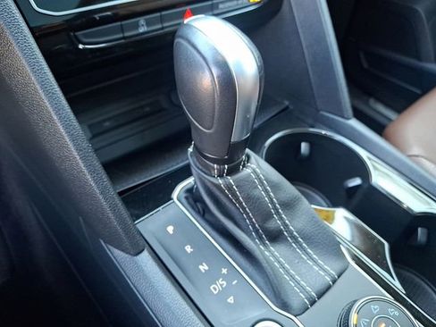 Used 2022 Volkswagen Atlas SE image 16