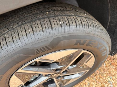 Used 2025 Hyundai Tucson SEL image 22