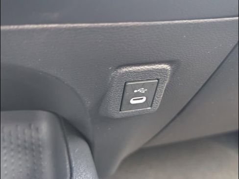 Used 2024 Toyota Corolla SE FWD image 16