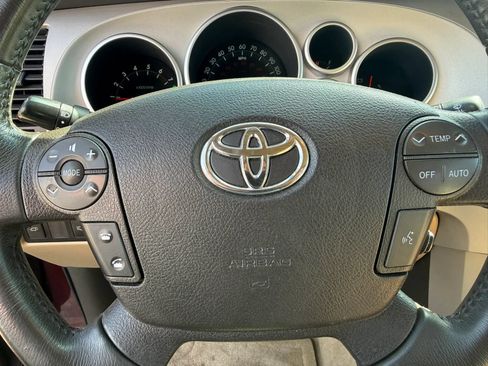 Used 2008 Toyota Sequoia Limited AWD/4WD image 18