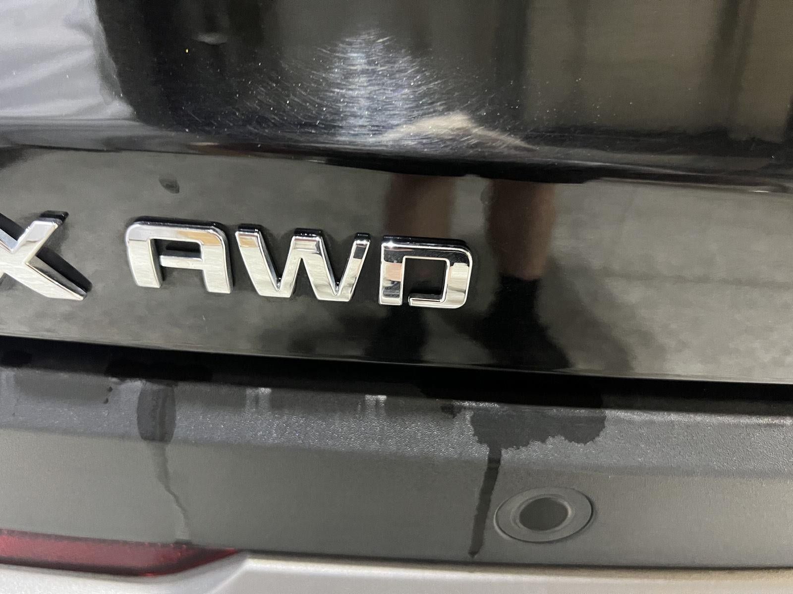 Used 2025 Chevrolet Equinox LT AWD/4WD image 9