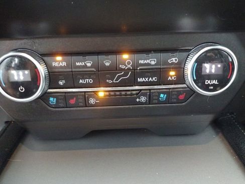 Used 2020 Ford Expedition XLT w/ Equipment Group 202A image 50