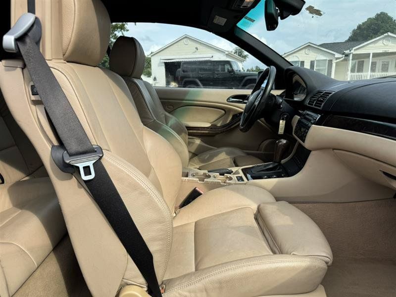Used 2006 BMW 330Ci Convertible RWD image 12