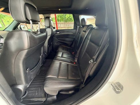 Used 2019 Jeep Grand Cherokee High Altitude AWD/4WD image 25