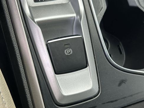 Used 2022 Subaru Ascent Premium w/ Convenience Package image 29