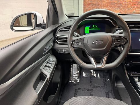 Used 2023 Chevrolet Bolt EUV LT w/ Driver Confidence Package image 14