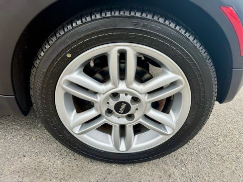 Used 2014 MINI Cooper Convertible image 11