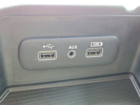 Used 2024 RAM 1500 Classic SLT RWD image 31