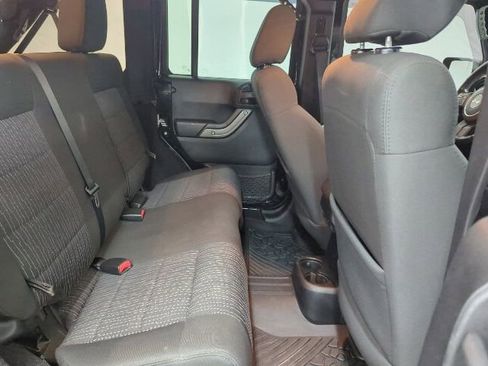 Used 2012 Jeep Wrangler Unlimited Sport AWD/4WD image 18
