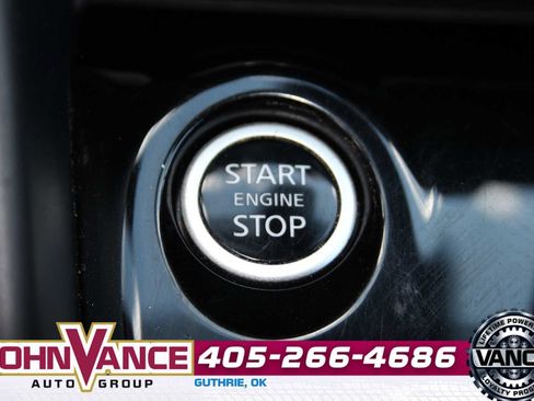 Used 2024 Nissan Versa SV FWD image 33