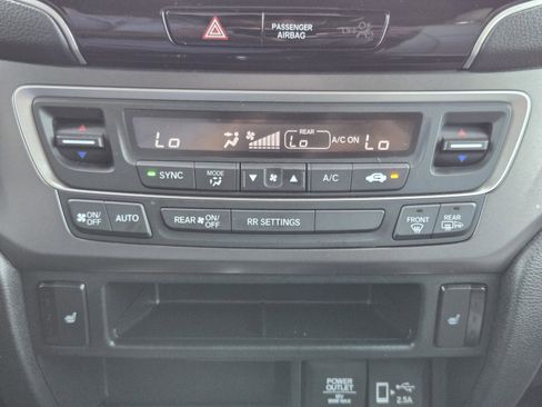 Used 2023 Honda Passport EX-L image 15