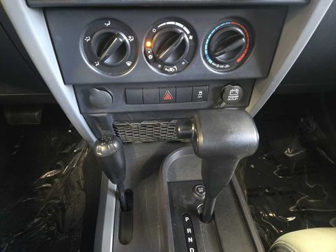 Used 2010 Jeep Wrangler Sport AWD/4WD image 13