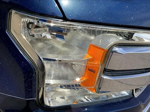 Used 2019 Ford F150 Lariat image 27