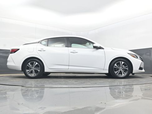 Used 2023 Nissan Sentra SV image 31