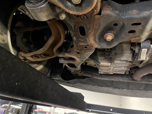 Used 2013 Ford Taurus SEL FWD image 71