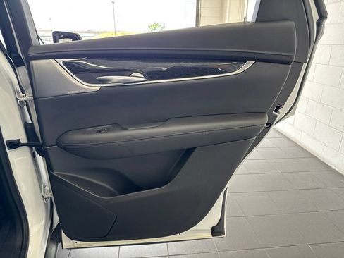 Used 2021 Cadillac XT5 Premium Luxury FWD image 52