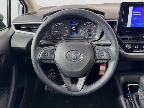 Used 2024 Toyota Corolla LE FWD image 11