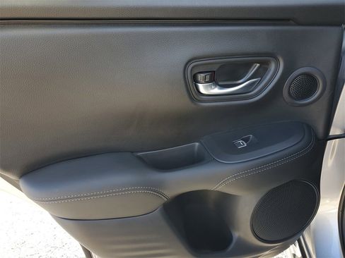 Certified 2025 Acura ADX FWD image 15