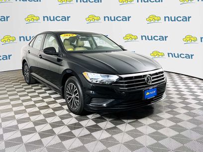 Used 2019 Volkswagen Jetta SE w/ Cold Weather Package