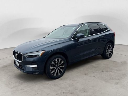 Certified 2023 Volvo XC60 B5 Core w/ Climate Package AWD/4WD image 2