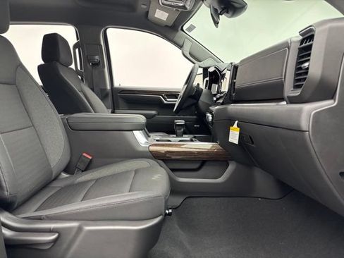 New 2026 GMC Sierra 1500 Elevation w/ Preferred Package AWD/4WD image 32