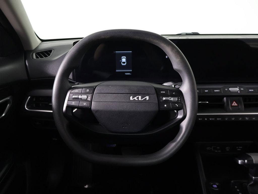 Used 2025 Kia K4 FWD image 36